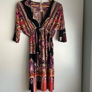 BOHO PATTERN ORANGE FLOWLY DRESS * NEVER WORN *